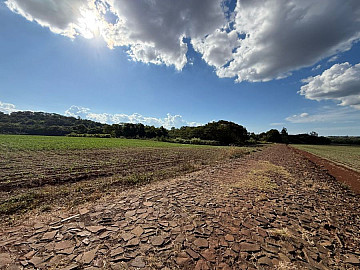 5,31 Alqueires na Linha S�o Jorge em Santa Helena - PR